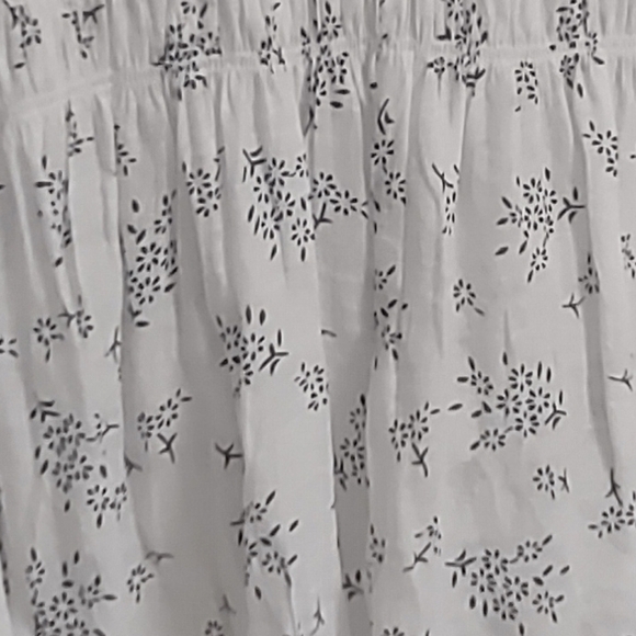 Adiva Smocked Blouse in Blue and White NWT - Picture 11 of 12